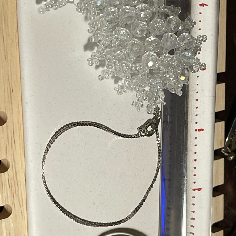 Elegant Silver Bracelet with Clear Beads